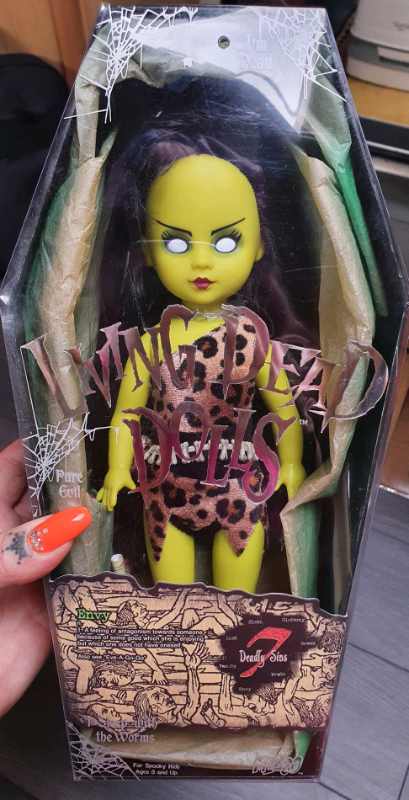 living dead dolls series 7